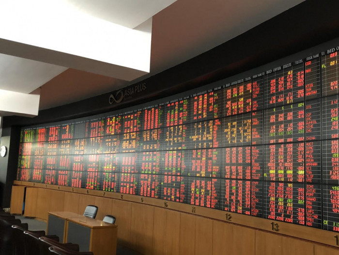Prolonged lockdowns to cause GDP drop - Vimarsana News
