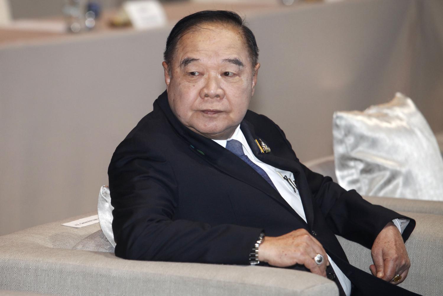 Prawit brushes off reports he will resign as PPRP leader