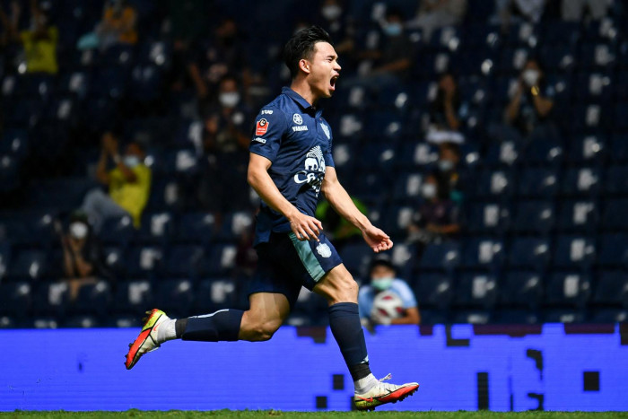 Buriram bag crucial points to go five clear at top in T1