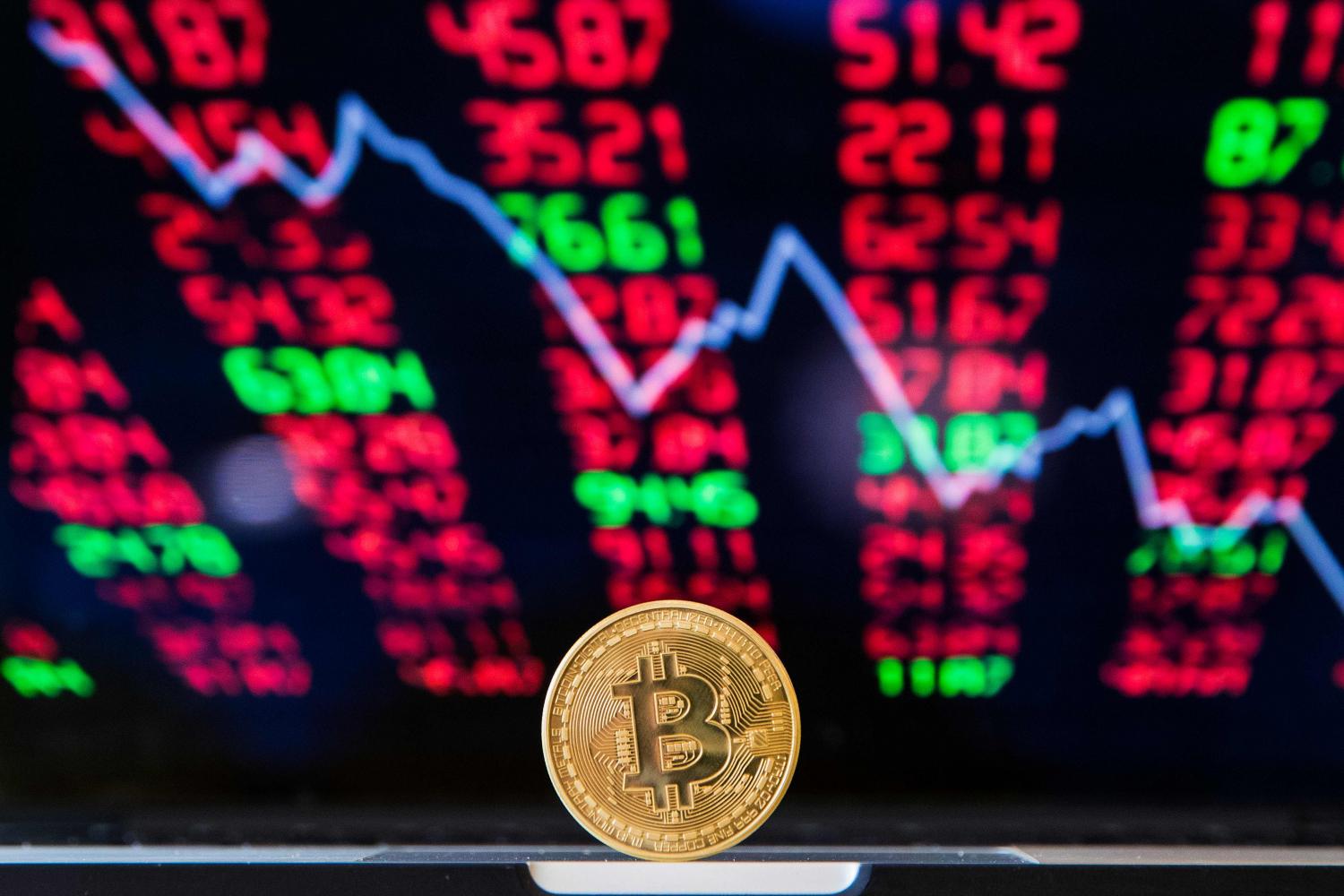 Cryptocurrencies fall on Russia ban