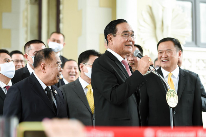 Axe-wielding may be too late to save PM - Vimarsana News
