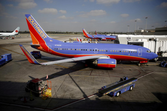 Southwest to Bring Alcohol Back on Flights, Citing Customer Demand - Vimarsana News
