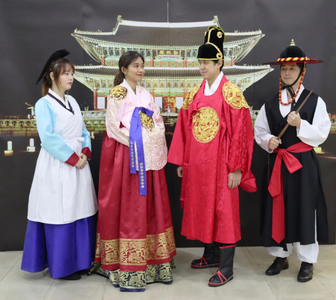 hanbok kpop 2022