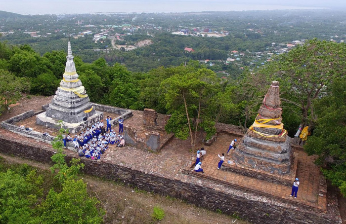 Songkhla girds for battle over mountain - Vimarsana News