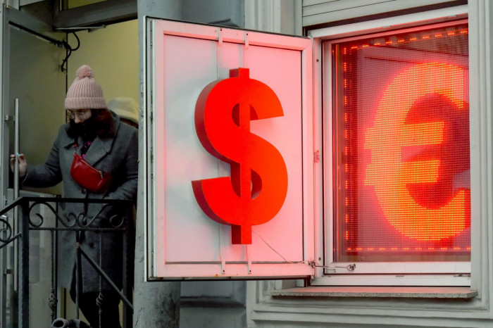 Will Sanctions Force Putin to Back Down in Ukraine? History Suggests It's Unlikely - Vimarsana News