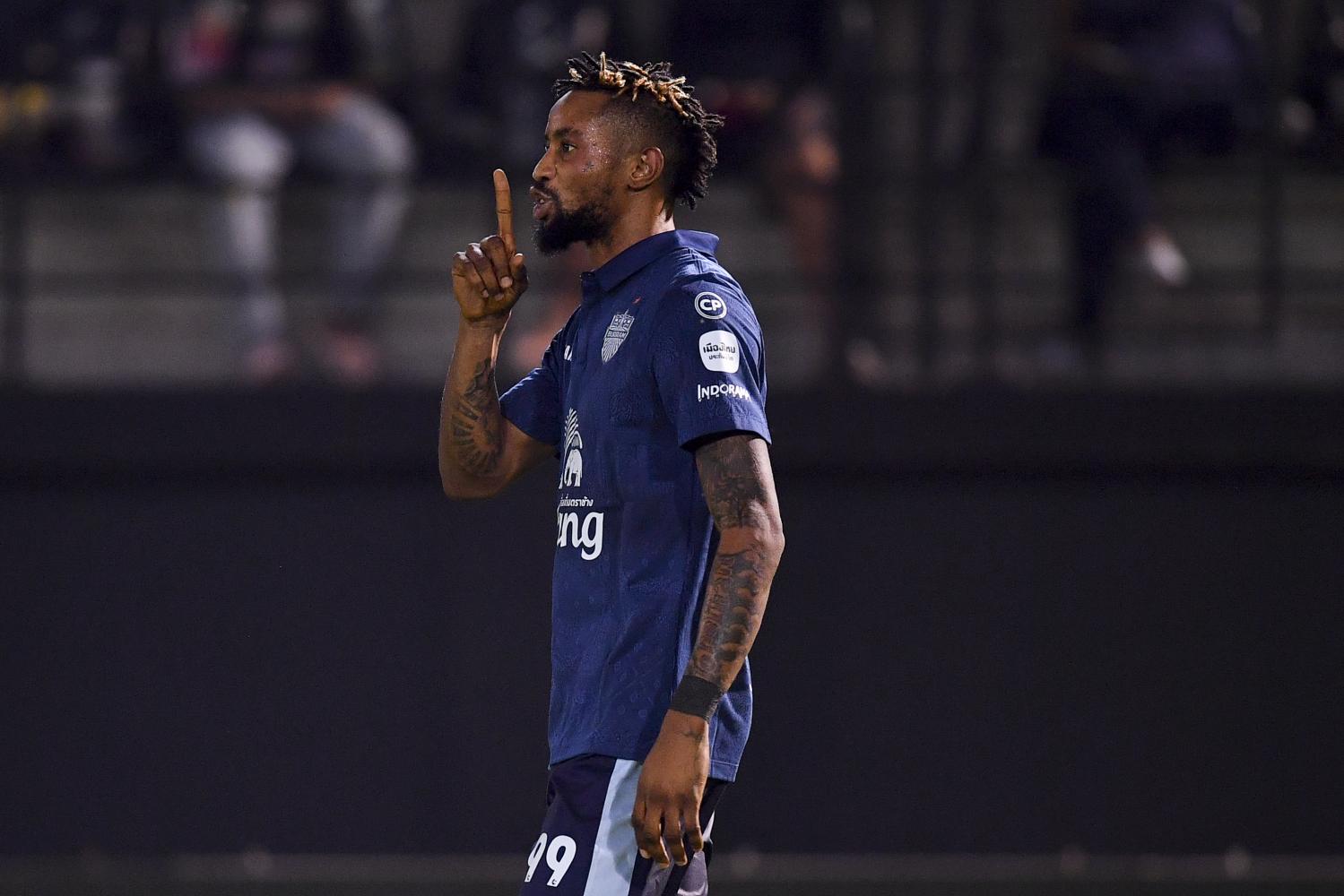 Buriram stay on track for domestic treble