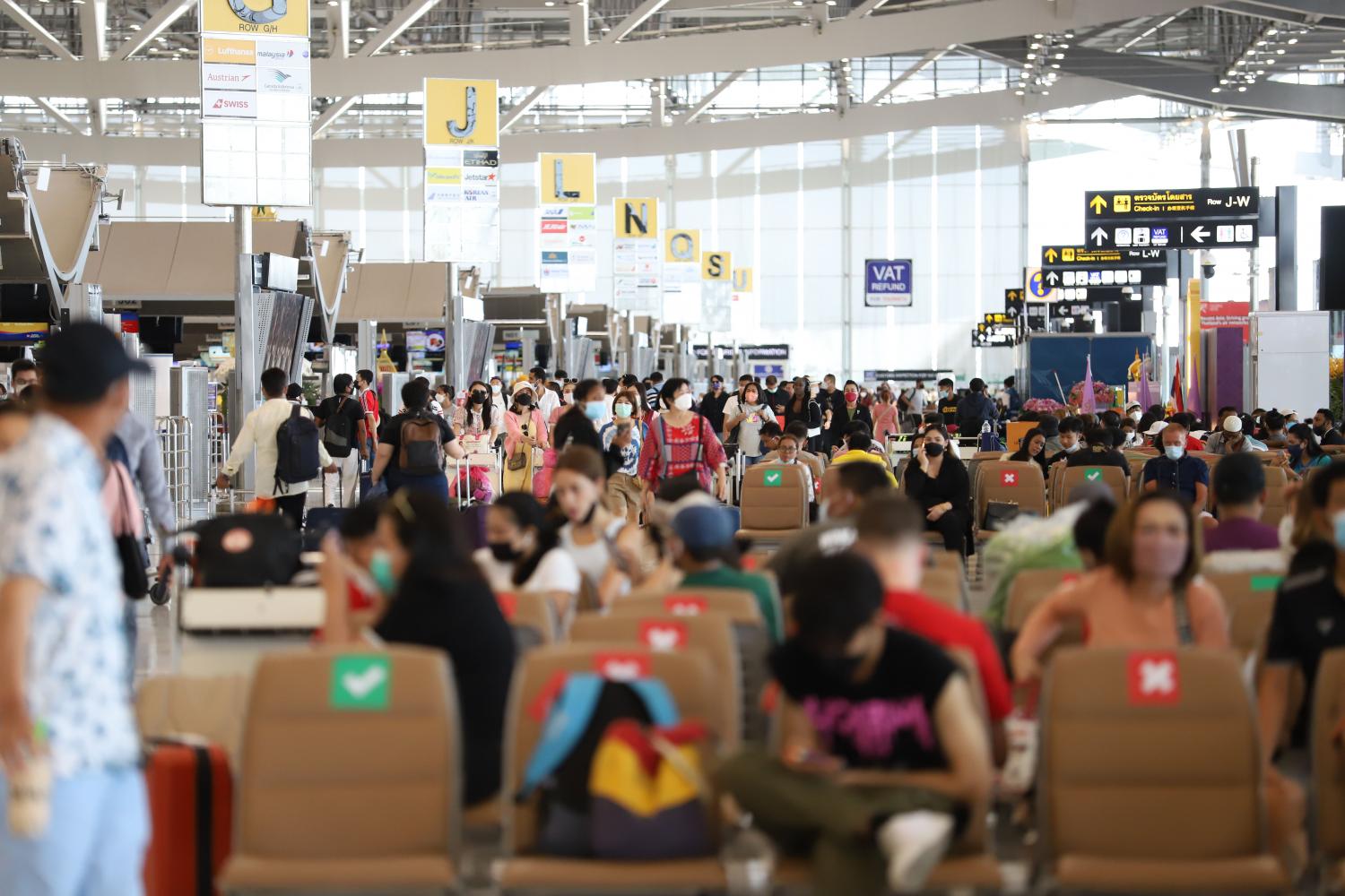 A large number of tourists are seen at Suvarnabhumi airport on June 5, 2022.