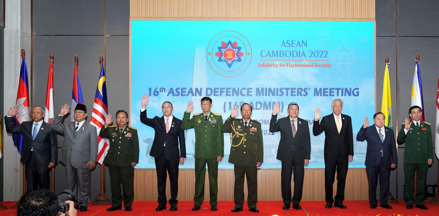 Members of the Association of Southeast Asian Nations take a group photo at the Asean Defence Ministers Meeting (ADMM) in Phnom Penh, Cambodia, on Wednesday. Deputy Prime Minister Gen Prawit Wongsuwon (2nd right) attended on behalf of Prime Minister and Defence Minister Gen Prayut Chan-o-cha. The meeting involved high-level talks on issues posing potential risks to regional security, including terrorism and threats from cyber crimes, maritime security and the impact of the Covid-19 pandemic. (Photo: AFP)