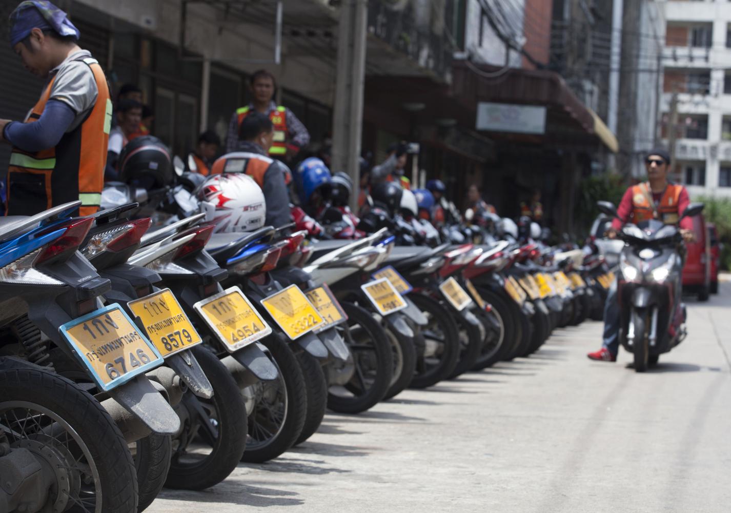 Unlicensed GrabBike drivers facing ban