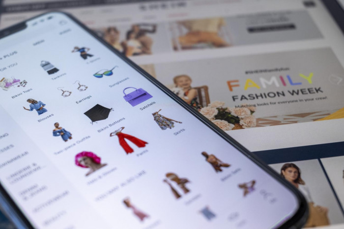 Fast-Fashion Giant Shein Faces Dozens of Design-Theft Suits - Vimarsana News
