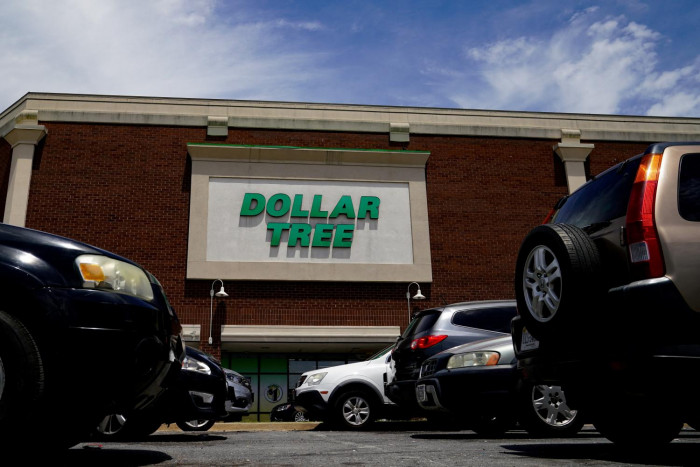People Start Buying More Essentials at Dollar Stores - Vimarsana News
