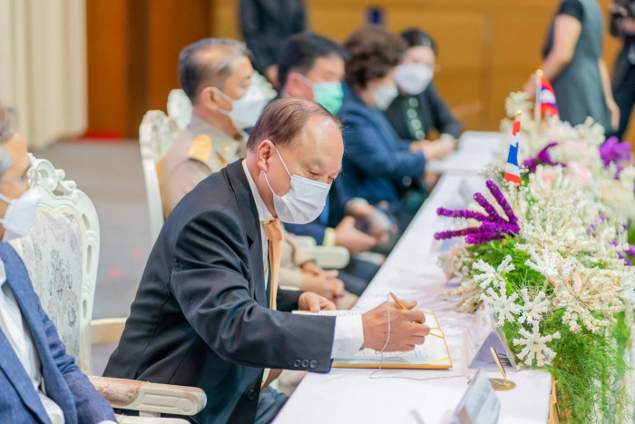TMG makes move into Lao duty-free - Vimarsana News