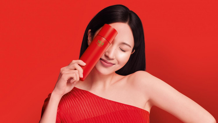 Glow with SK-II's new facial treatment - Vimarsana News