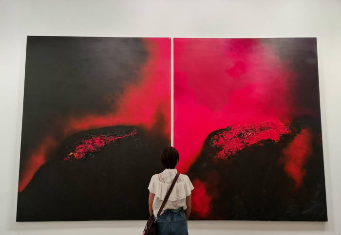 From product developer to painter