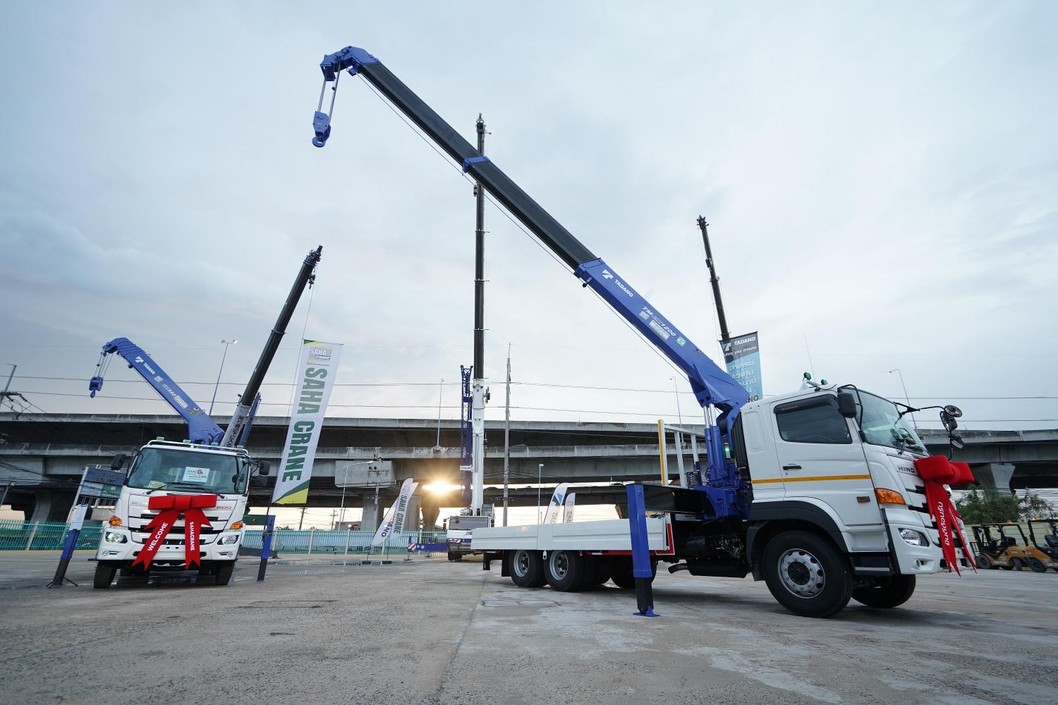 A truck-mounted crane uses new technology to enhance safety features, which Tadano Italthai believes will increase sales.