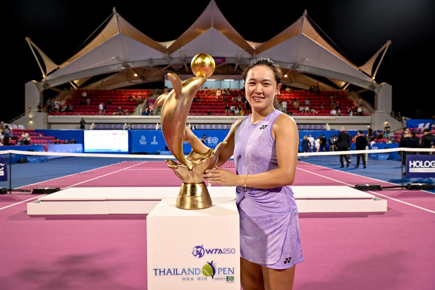 Unseeded Zhu cruises to victory in Hua Hin decider