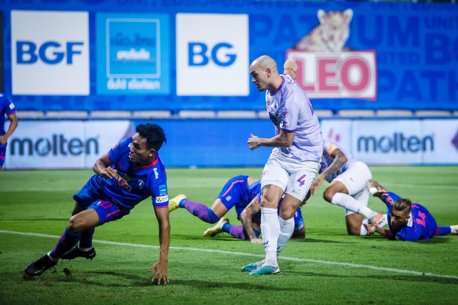 Bangkok United remain in T1 title picture