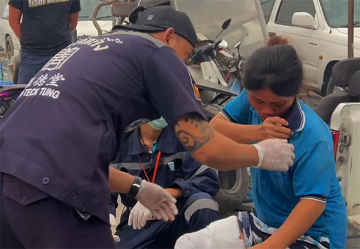 Out of control, 'scammer' in a med gown, nasty tongue - Vimarsana News