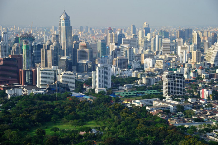 Asian businesses keen on expanding abroad - Vimarsana News