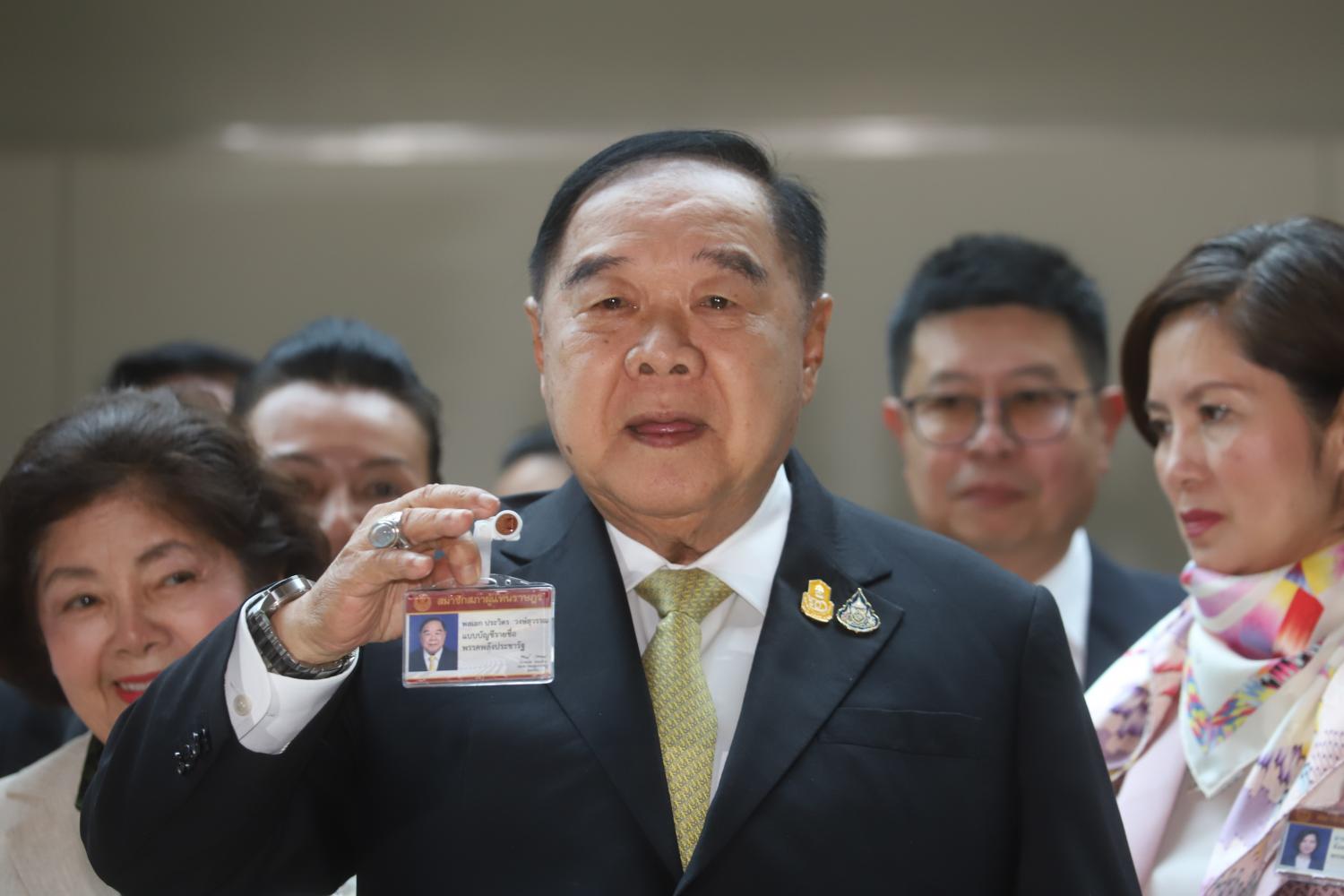 Prawit not quitting politics just yet, 'willing' to accept new govt post