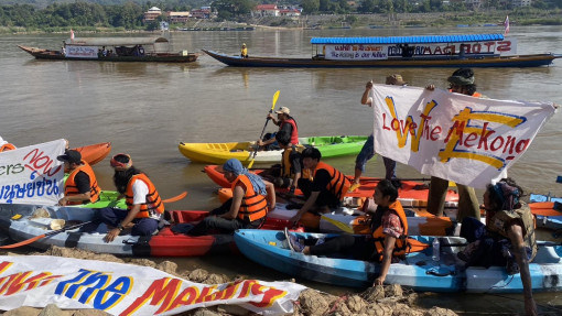 Kayaking in protest: Local villagers and environmentalists launch a kayaking campaign in the Mekong River in Chiang Rai's Chiang Khong district to protest against construction of the Pak Beng Hydropower project in Laos.
