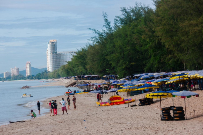 Bangkok Post - Condo glut in Cha-am likely to persist - Vimarsana News