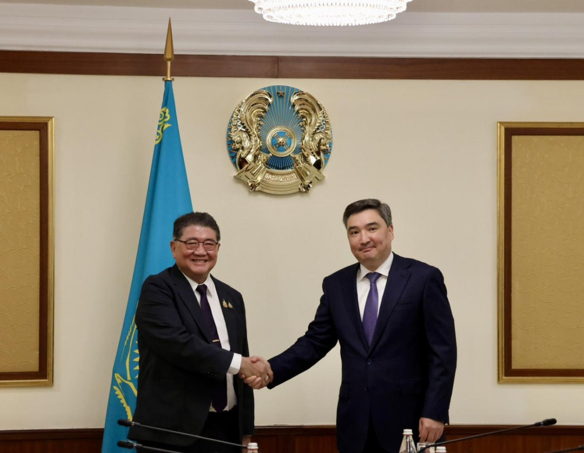 Bangkok Post - Thai Commerce Minister leads trade mission to Kazakhstan
