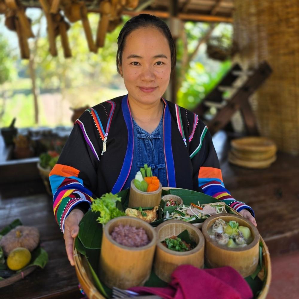 A traditional set menu is served at Ahsa Farmstay.