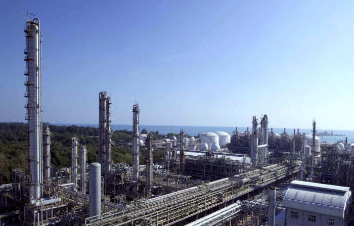 Petrochemical slide expected to persist
