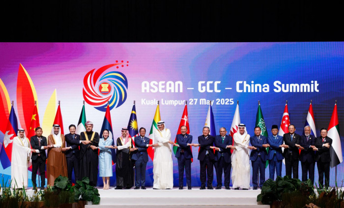 Asean must strengthen cohesion