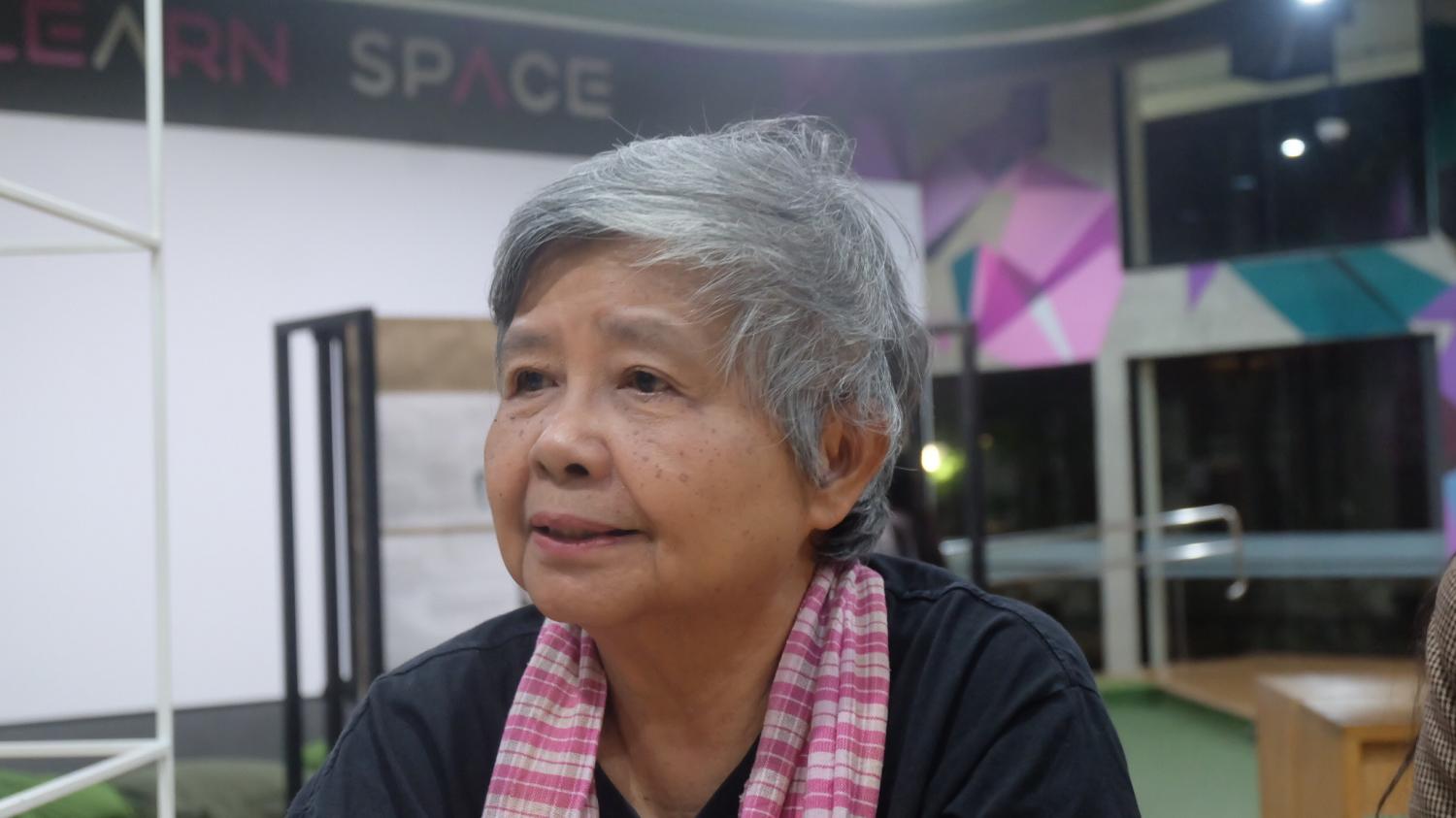 สุนีย์ ไชยรส สมาชิกกลุ่มสตรีและสภานักศึกษามหาวิทยาลัยธรรมศาสตร์ (ภาพ: ธน บุญเลิศ)