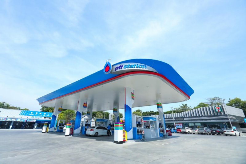 โรงแรมราคาประหยัดแห่งใหม่มีการวางแผนสำหรับบริเวณปั๊มน้ำมัน ปตท. ซึ่งมีที่จอดรถกว้างขวาง ร้านสะดวกซื้อ และเครื่องซักผ้า