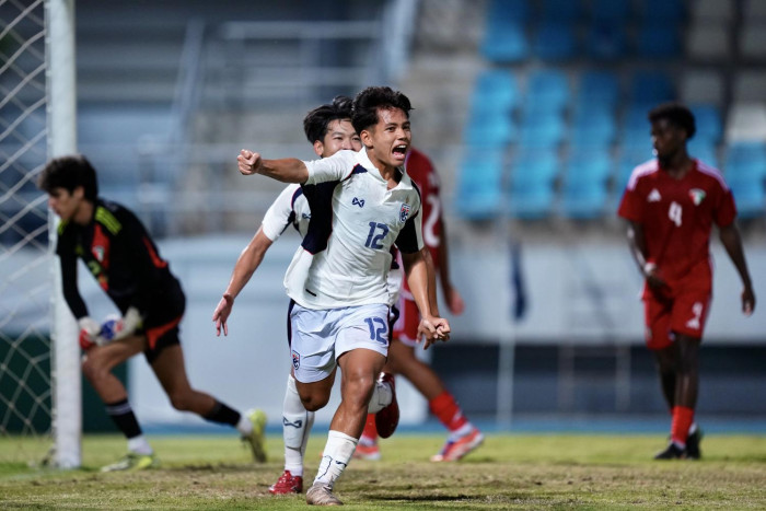 Thunder Castle march on as Sukhothai hold Angels