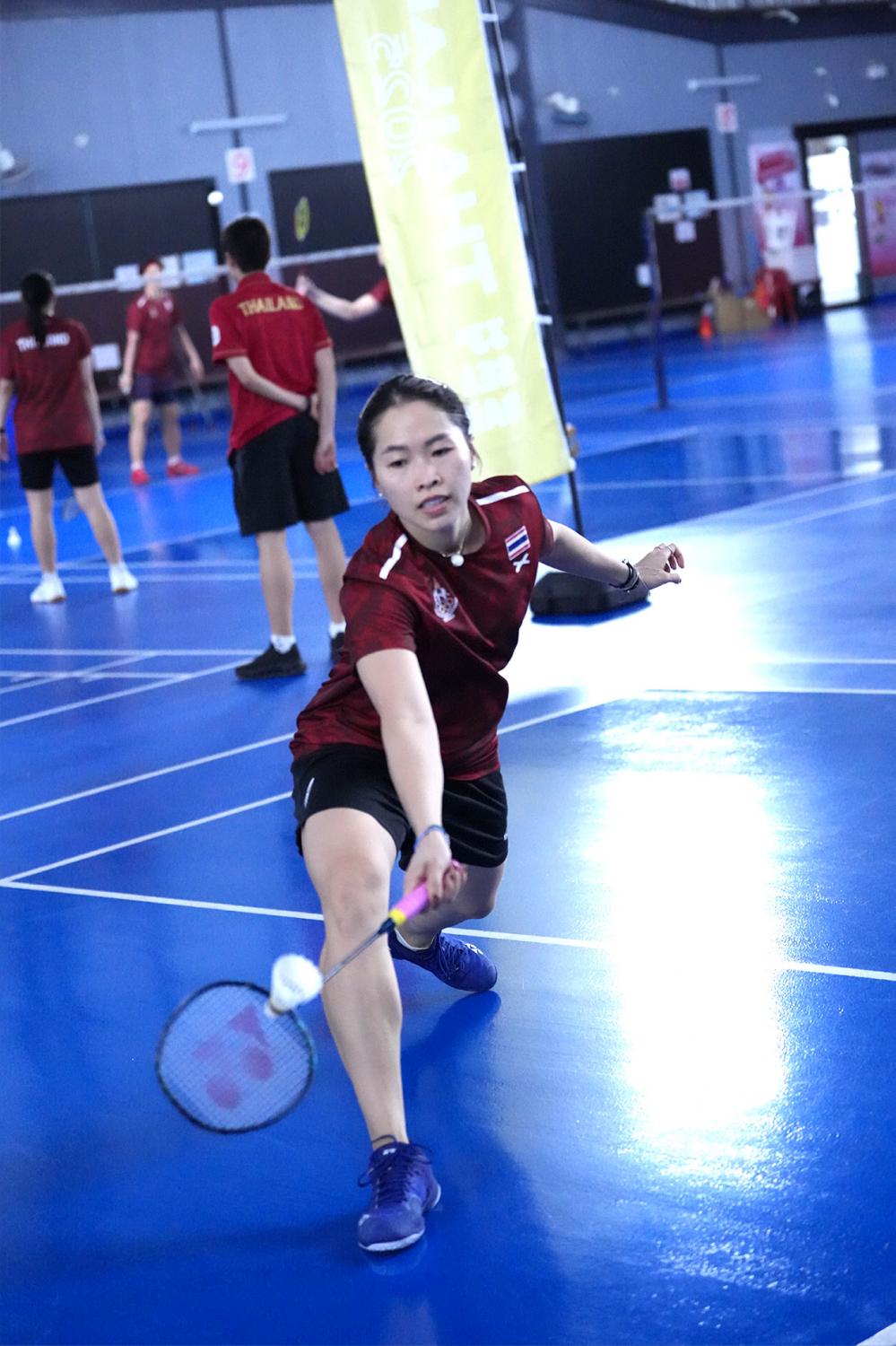 World No.8 ratchanok Intanon in action.