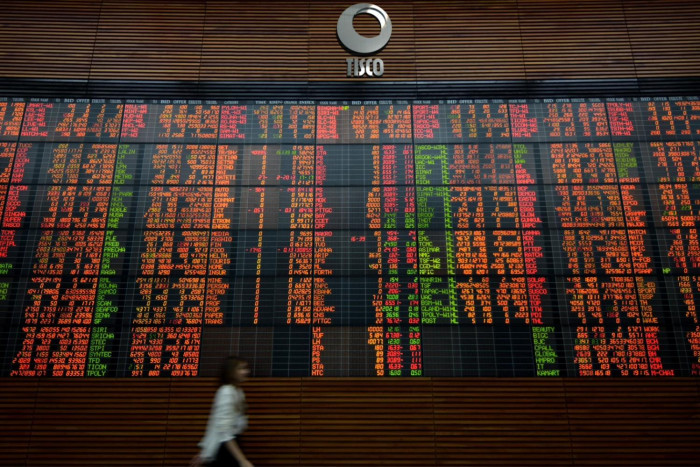 SET posts weakest performance in region