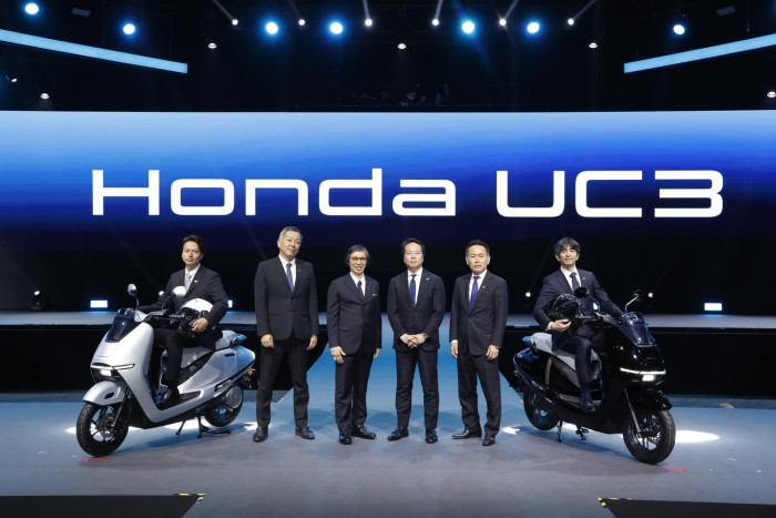 Thai Honda debuts local electric motorcycle model
