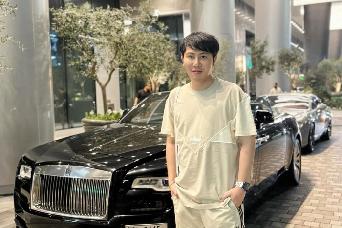 Warrant out for Titan CEO