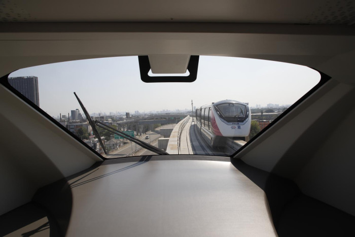 New fund may finance electric rail lines