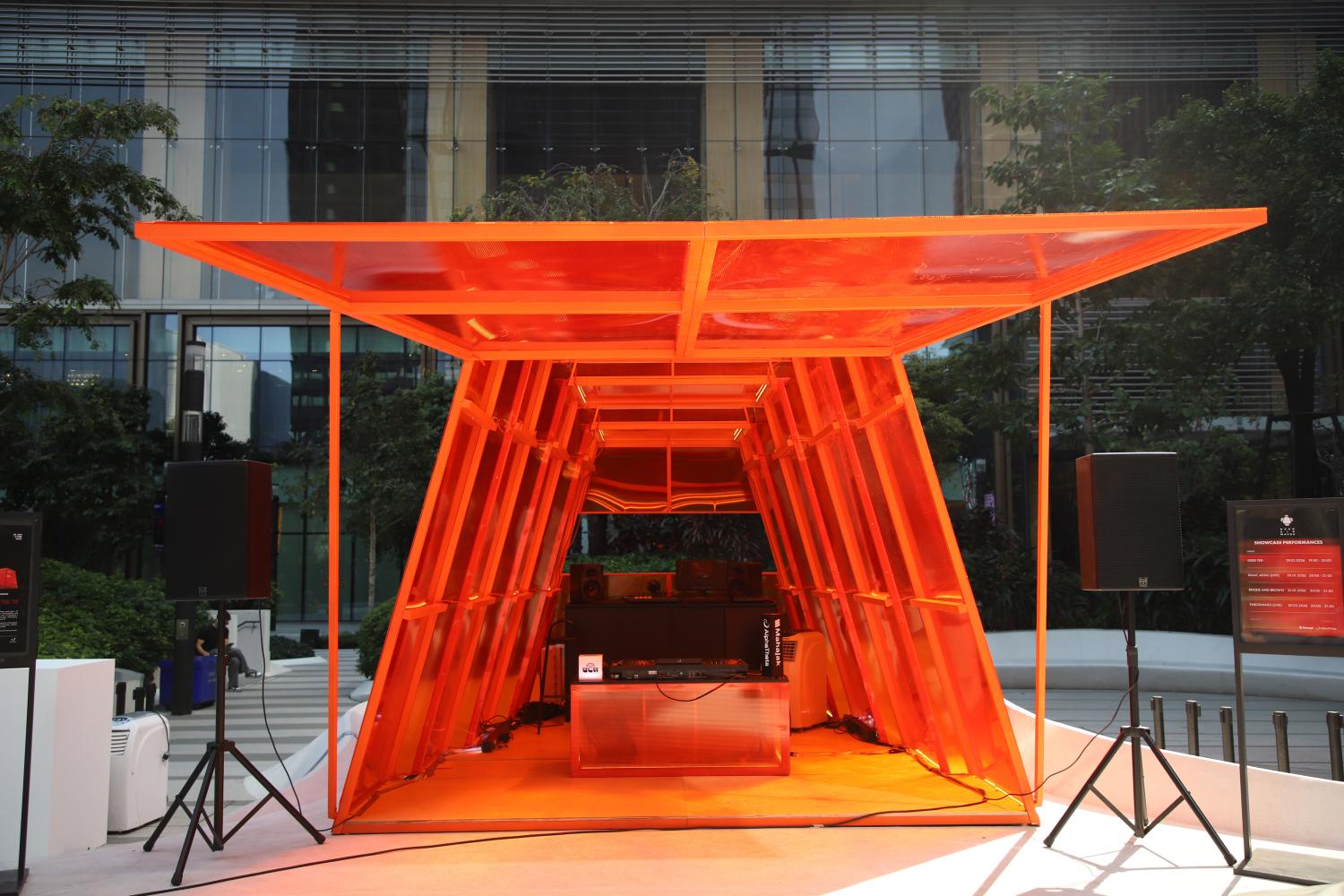 below’Open Airwaves’.