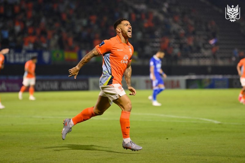 Bangkok Post - Ratchaburi smash Persib to seize control