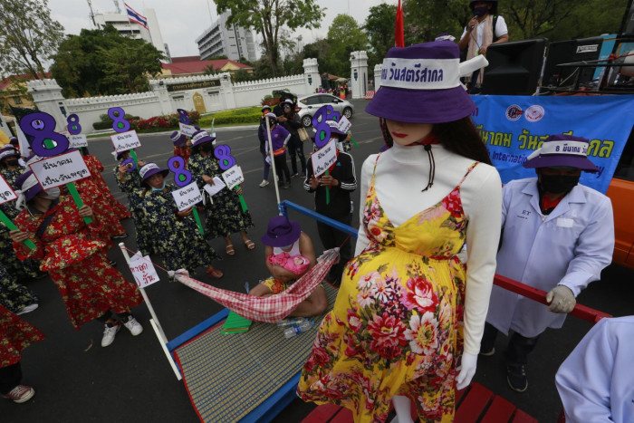 Women can lead push for growth