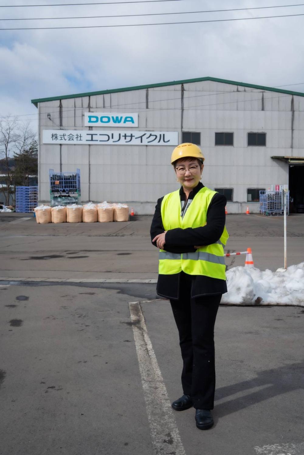 Below&ensp; Mrs Saichon says AIS is committed to transparent and sustainable e-waste management.