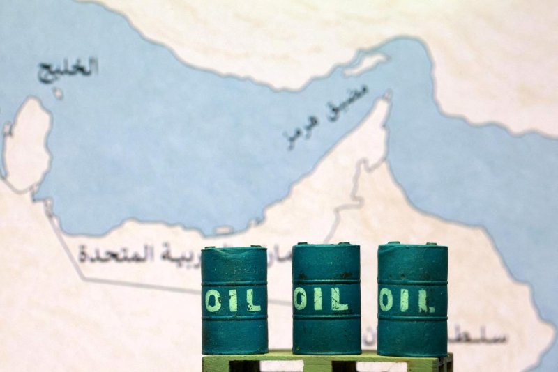 Following a conditional two‑week ceasefire between the US and Iran and the prospect of reopening the Strait of Hormuz, both WTI and Brent crude prices fell below $100 a barrel on Wednesday.