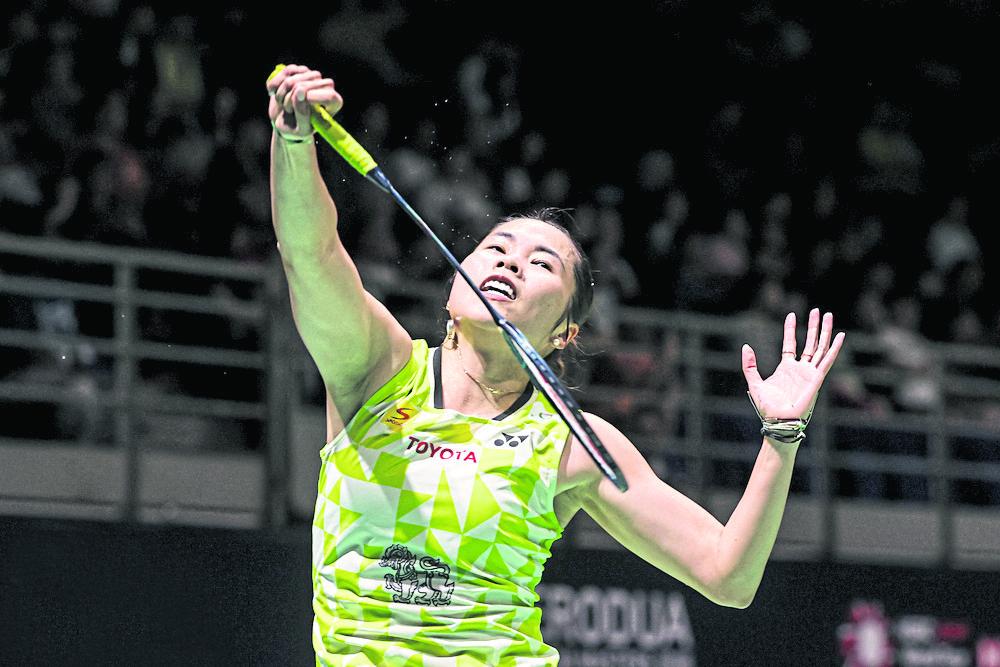 Ratchanok, Panitchaphon storm into KL semi-finals