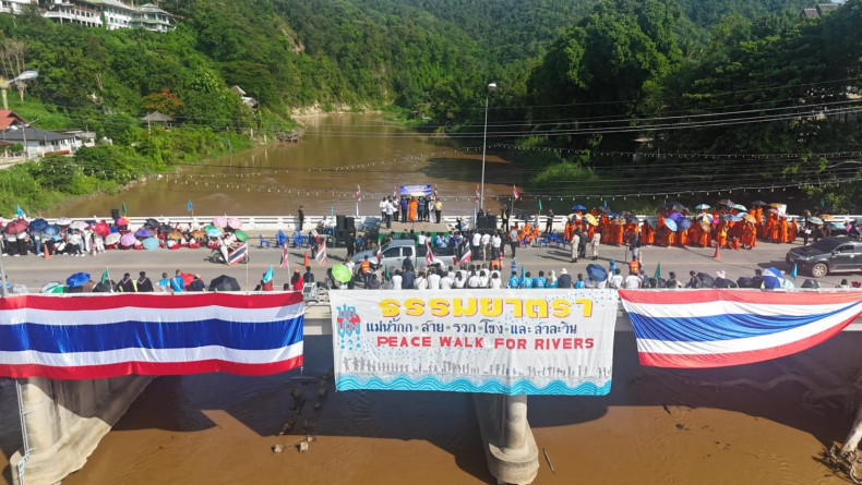 China must hear river warnings