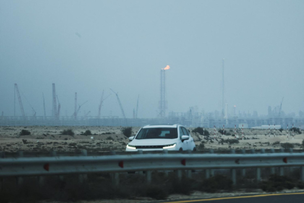 Mideast war continues to constrain industry