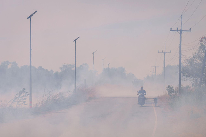 Senate put in place over clean air bill