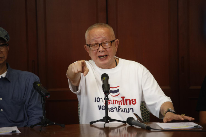 Sondhi returns to street demos
