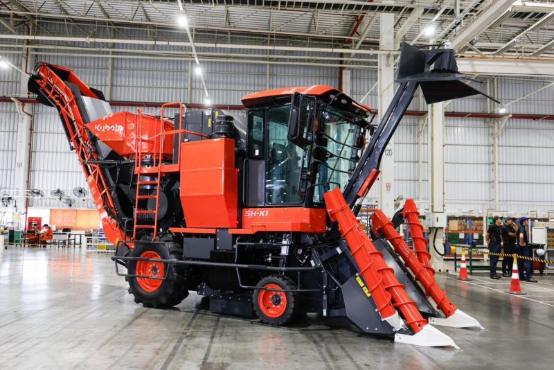 A sugar cane harvester developed by Siam Kubota Corporation. Mechanised harvesting can help reduce PM2.5 emissions by allowing farmers to harvest fresh cane without burning fields before the harvest.
