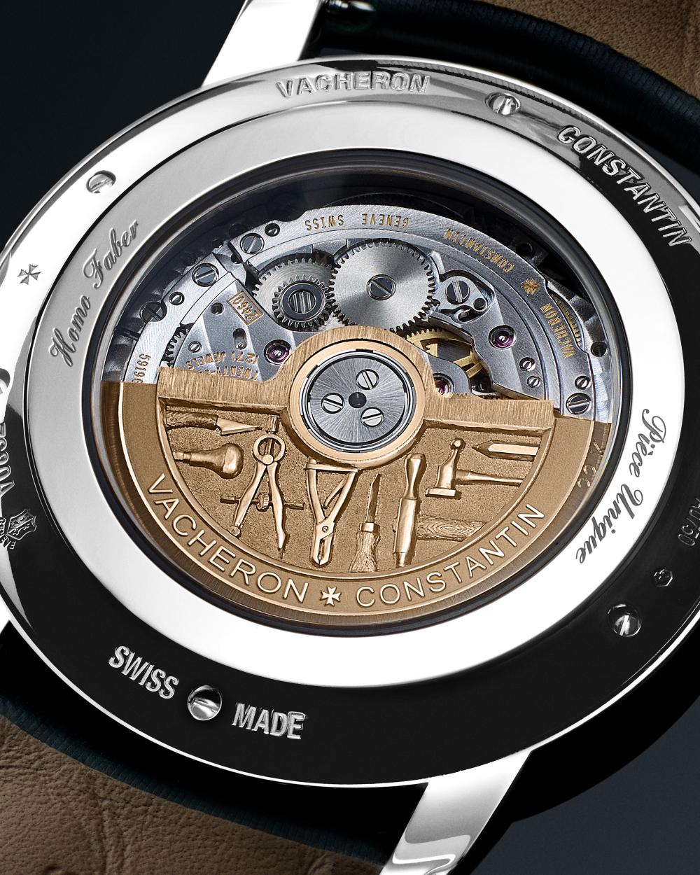Left&ensp; Gold oscillating weight with motifs inspired by artisanal tools. photos courtesy of VACHERON CONSTANTIN